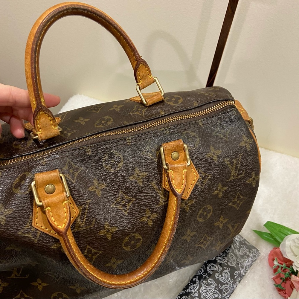 ❌ SOLD ❌💯 Authentic Louis Vuitton speedy monogram - Picture 4 of 14